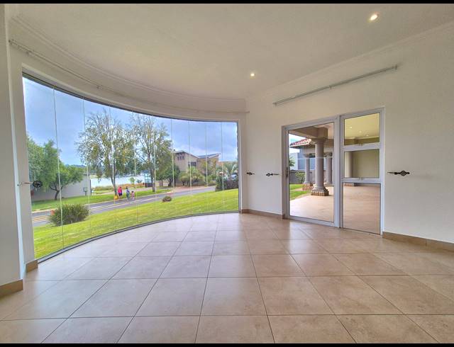 4 BEDROOM HOUSE FOR SALE IN EBOTSE GOLF ESTATE